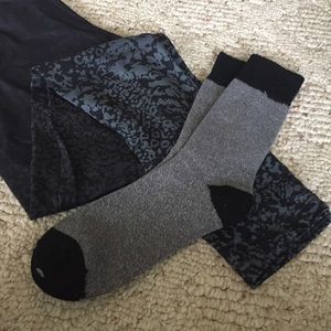 NWT Cuddl Duds Leggings & Socks Set